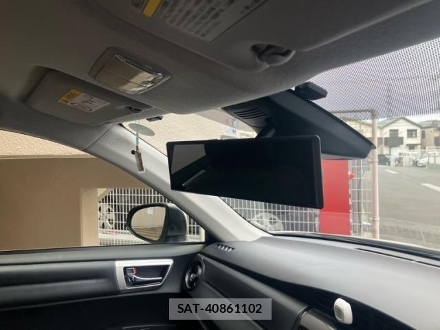 Toyota COROLLA AXIO 2017-07 6010179-22