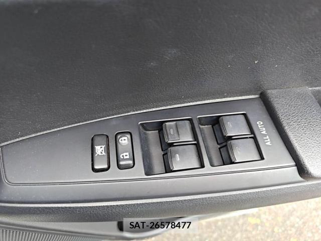 Toyota COROLLA AXIO 2014-03 6212650-20