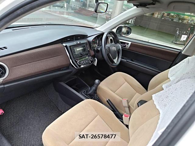 Toyota COROLLA AXIO 2014-03 6212650-22
