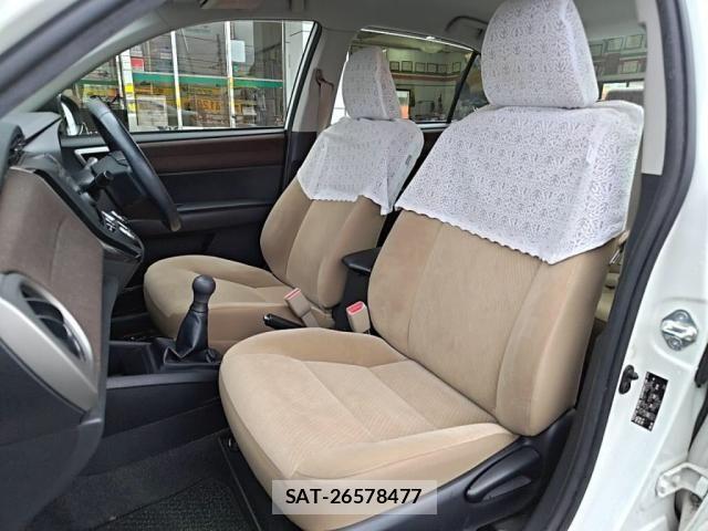 Toyota COROLLA AXIO 2014-03 6212650-23