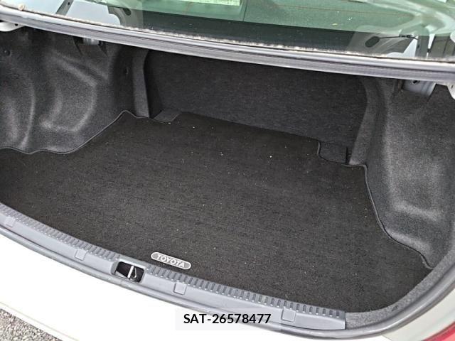Toyota COROLLA AXIO 2014-03 6212650-24