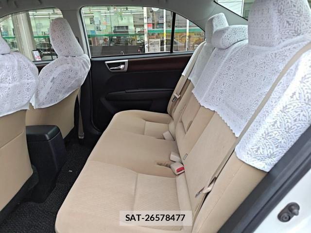 Toyota COROLLA AXIO 2014-03 6212650-25