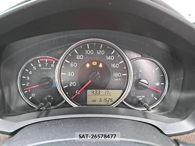 Toyota COROLLA AXIO 2014-03 6212650-28