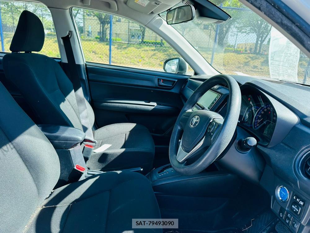 Toyota COROLLA AXIO 2020 6175575-11