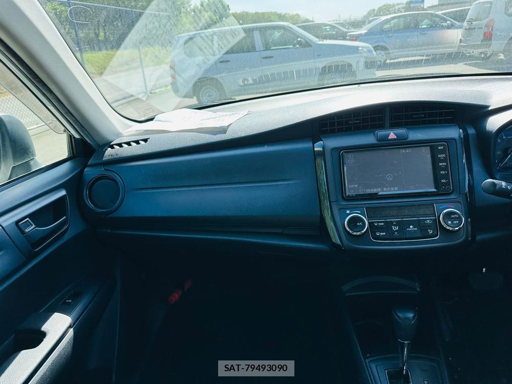 Toyota COROLLA AXIO 2020 6175575-17