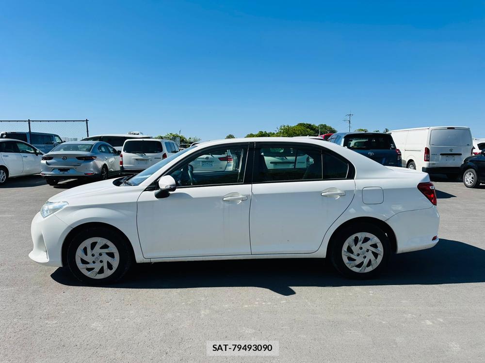 Toyota COROLLA AXIO 2020 6175575-1