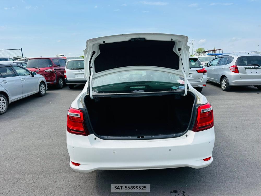 Toyota COROLLA AXIO 2020 6491379-25