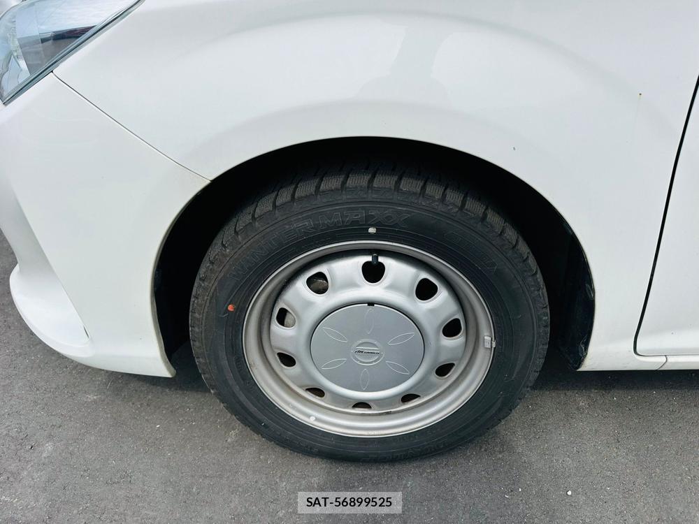 Toyota COROLLA AXIO 2020 6491379-28