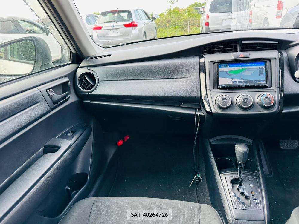 Toyota COROLLA AXIO 2020 6491375-17