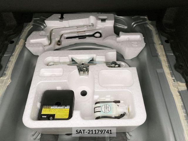 Toyota COROLLA AXIO 2015-04 6715850-15