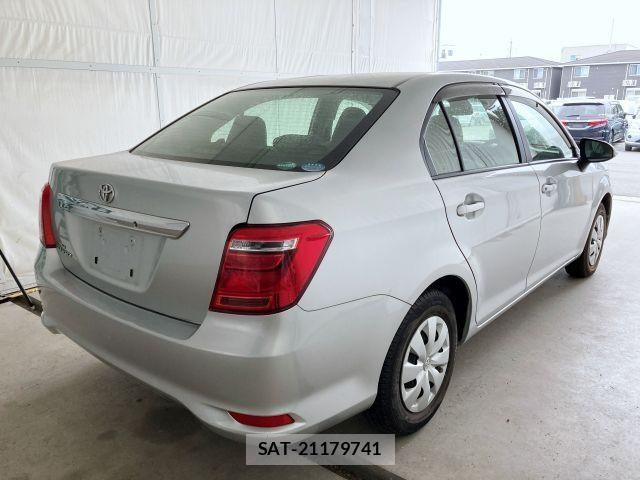 Toyota COROLLA AXIO 2015-04 6715850-4