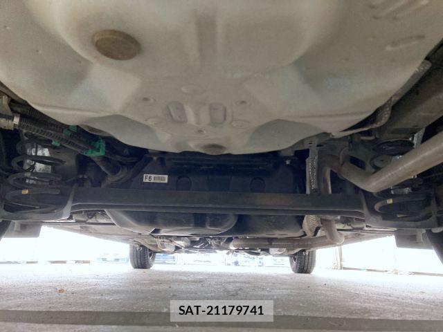 Toyota COROLLA AXIO 2015-04 6715850-7