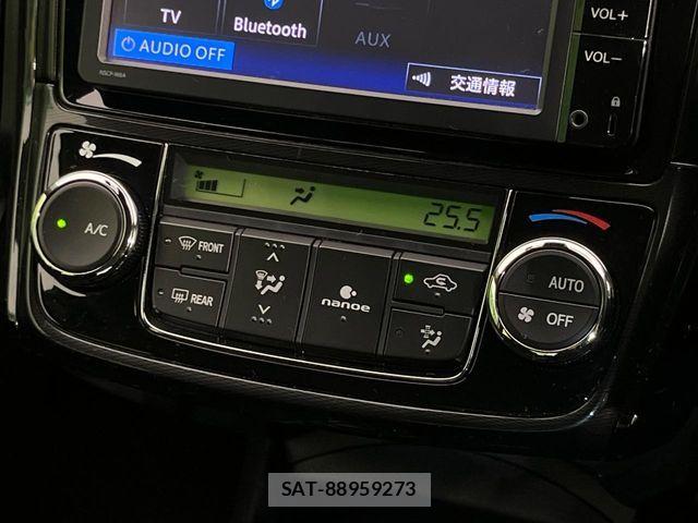 Toyota COROLLA AXIO 2015-12 6751073-5