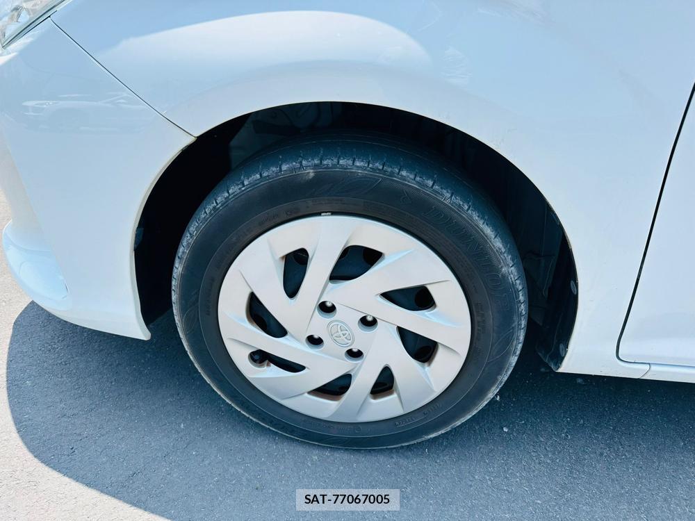 Toyota COROLLA AXIO 2020 6789008-28
