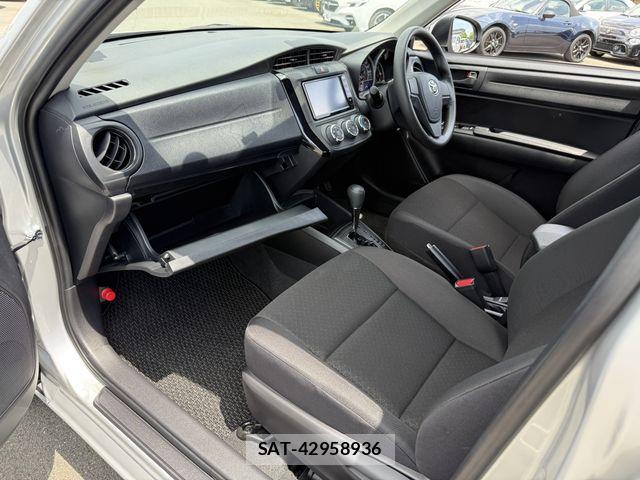 Toyota COROLLA AXIO 2025-02 6903377-16