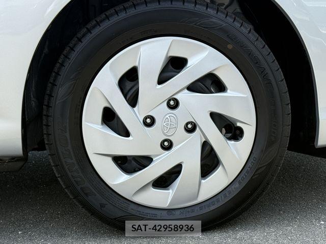 Toyota COROLLA AXIO 2025-02 6903377-28