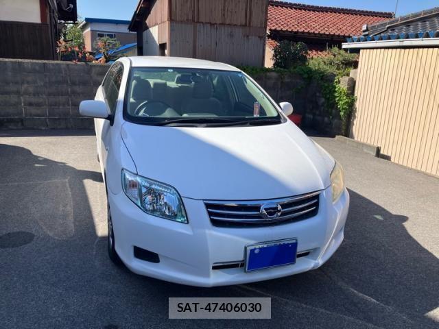 Toyota COROLLA AXIO 2011-08 6903378-0