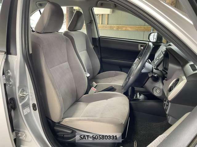 Toyota COROLLA AXIO 2013-03 6903384-17