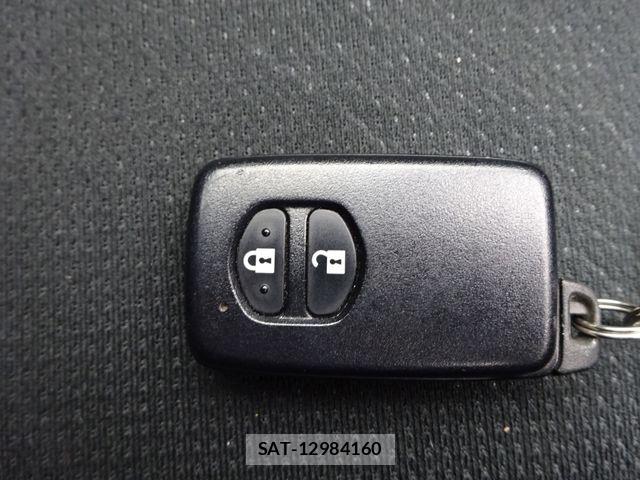 Toyota COROLLA AXIO 2021-03 6992436-18