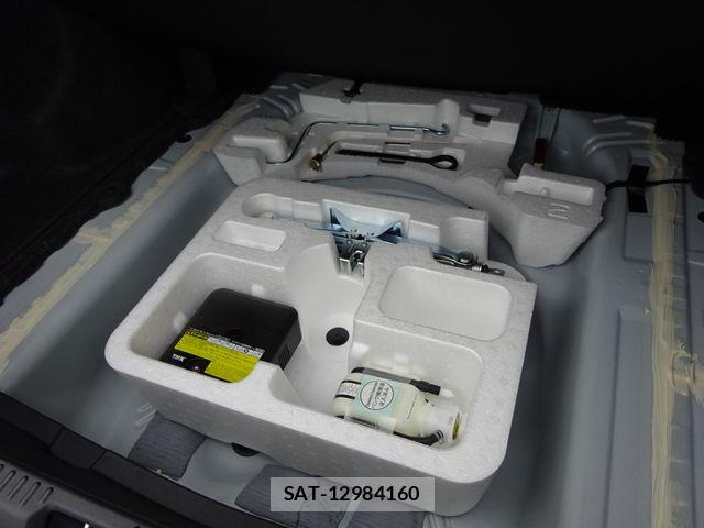 Toyota COROLLA AXIO 2021-03 6992436-26