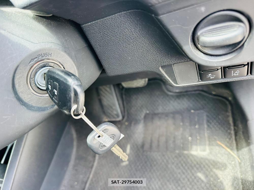 Toyota COROLLA AXIO 2019 6833387-16