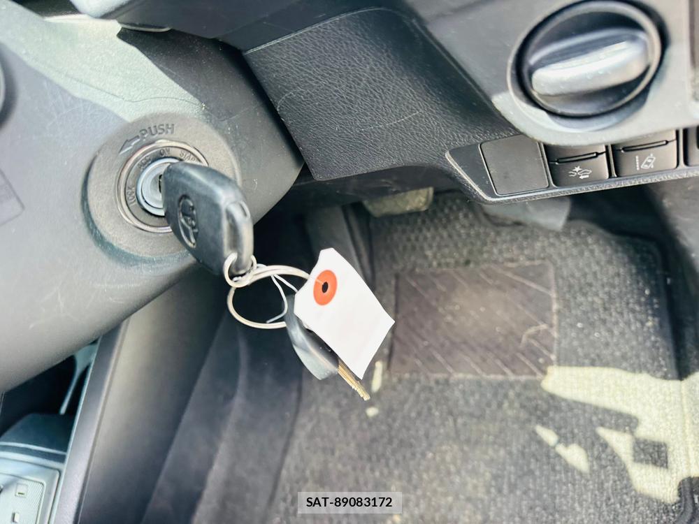 Toyota COROLLA AXIO 2019 6833487-16