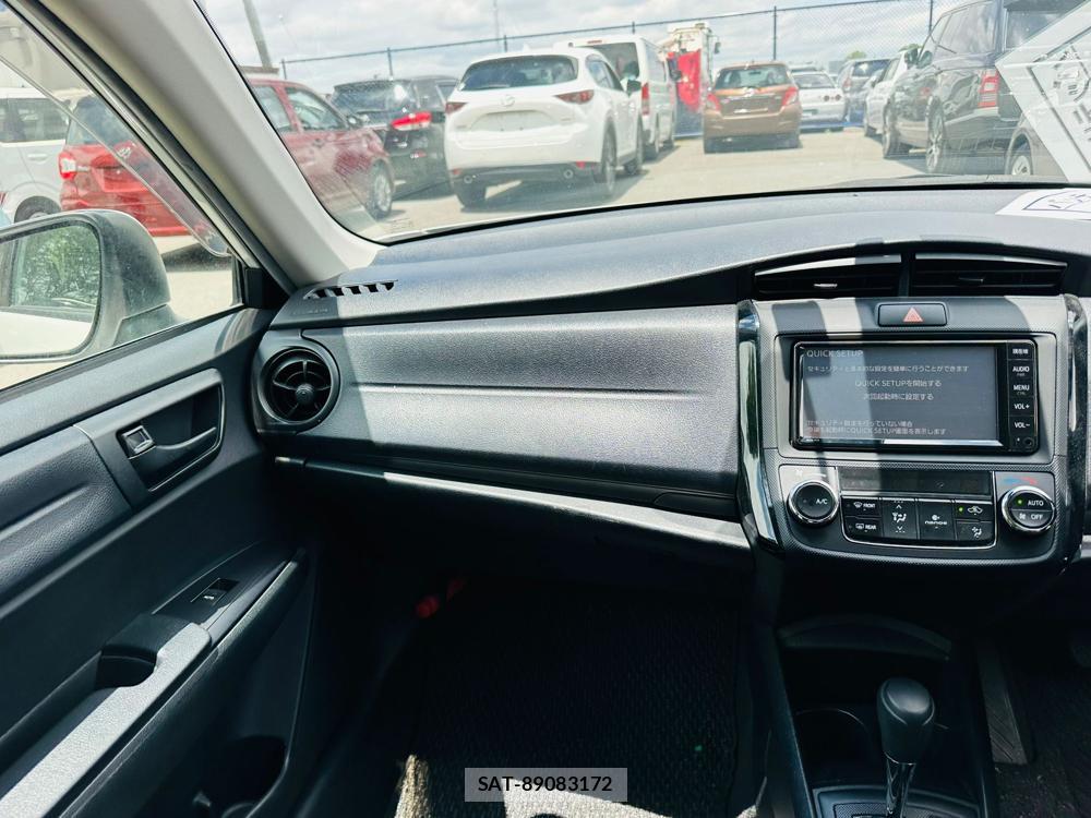 Toyota COROLLA AXIO 2019 6833487-17