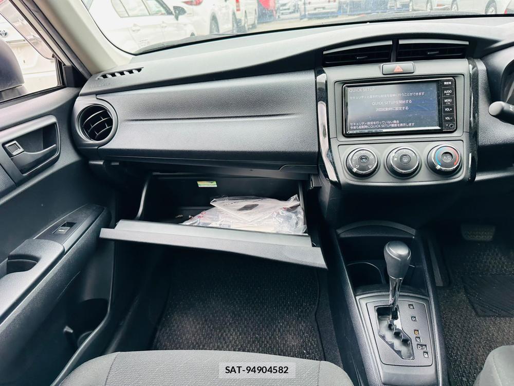 Toyota COROLLA AXIO 2020 7009993-17