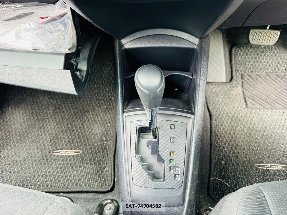Toyota COROLLA AXIO 2020 7009993-19