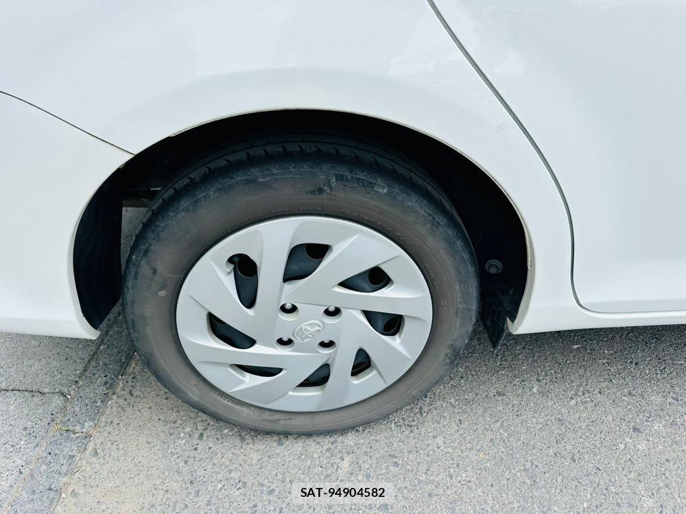 Toyota COROLLA AXIO 2020 7009993-26