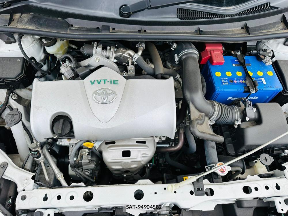Toyota COROLLA AXIO 2020 7009993-37
