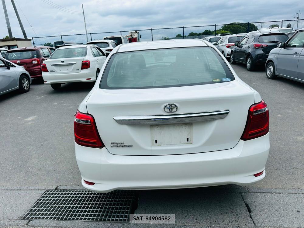 Toyota COROLLA AXIO 2020 7009993-3