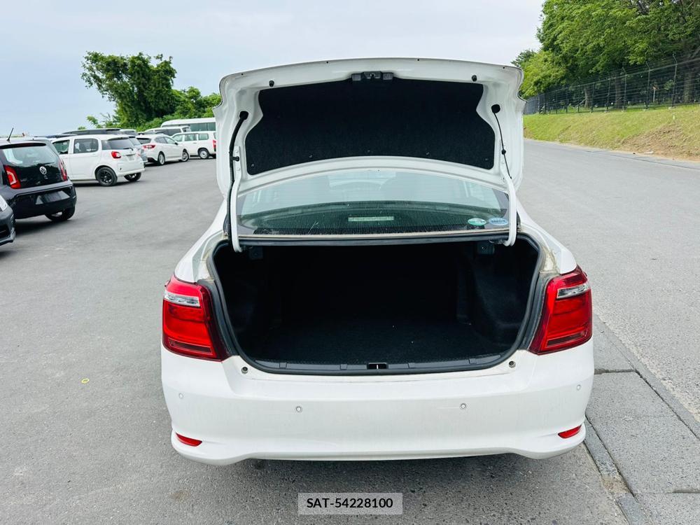 Toyota COROLLA AXIO 2019 7000123-25