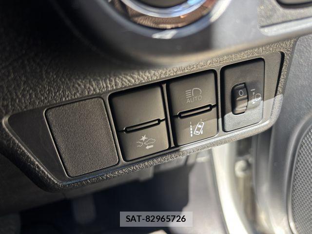 Toyota COROLLA AXIO 2020-02 7216239-27