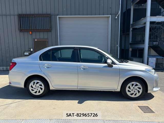 Toyota COROLLA AXIO 2020-02 7216239-4