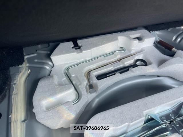 Toyota COROLLA AXIO 2020-04 7216247-22