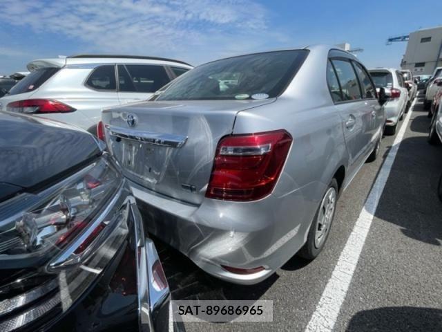 Toyota COROLLA AXIO 2020-04 7216247-3