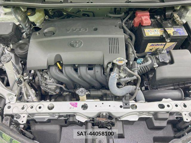 Toyota COROLLA AXIO 2015-11 7216237-17