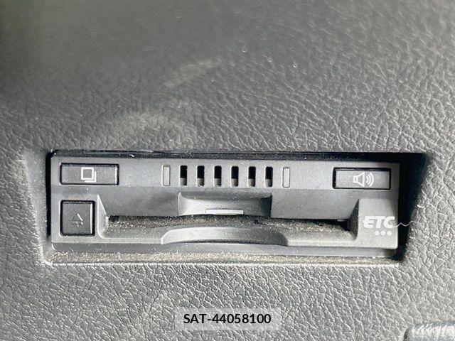 Toyota COROLLA AXIO 2015-11 7216237-5
