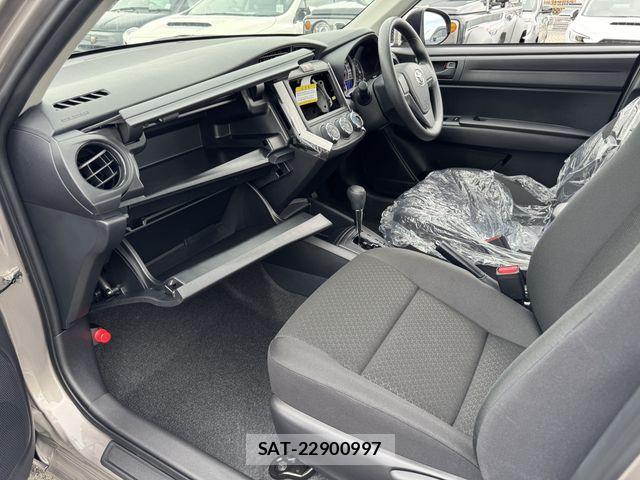 Toyota COROLLA AXIO 2025-11 7216243-14