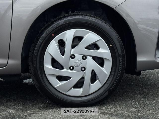 Toyota COROLLA AXIO 2025-11 7216243-27