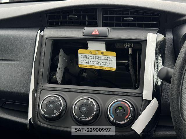Toyota COROLLA AXIO 2025-11 7216243-2