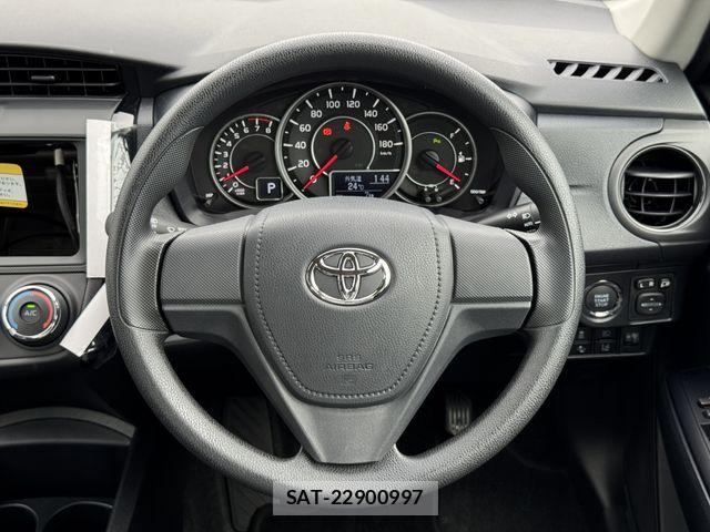 Toyota COROLLA AXIO 2025-11 7216243-5