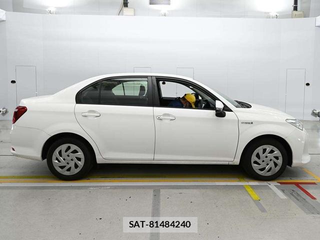 Toyota COROLLA AXIO 2019 7216377-5