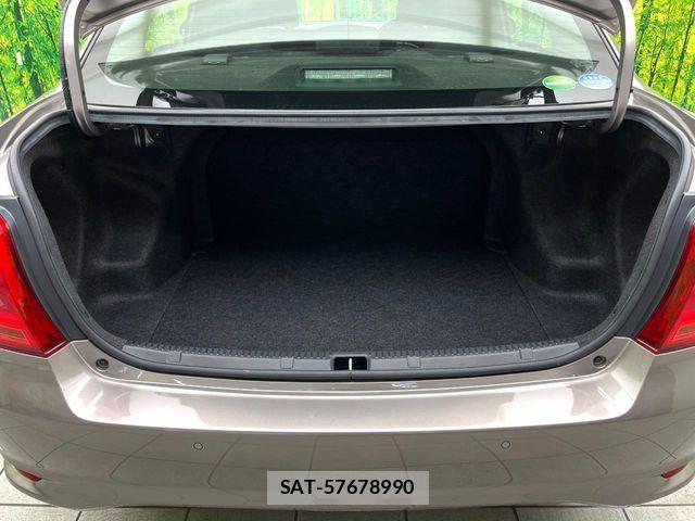 Toyota COROLLA AXIO 2019-05 7216238-9