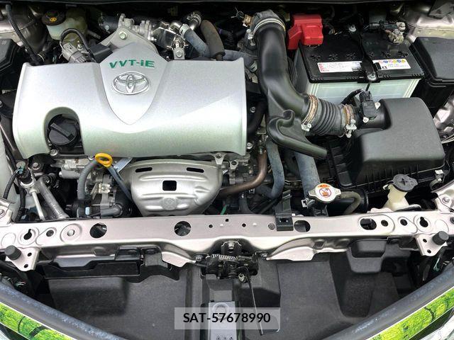 Toyota COROLLA AXIO 2019-05 7216238-17