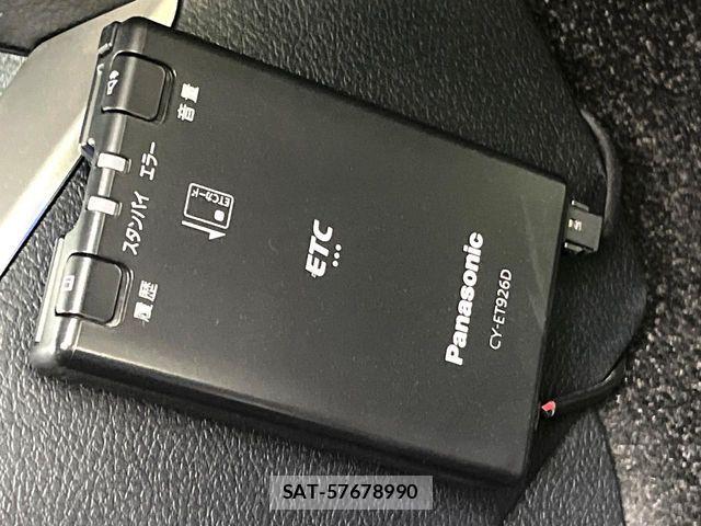 Toyota COROLLA AXIO 2019-05 7216238-5