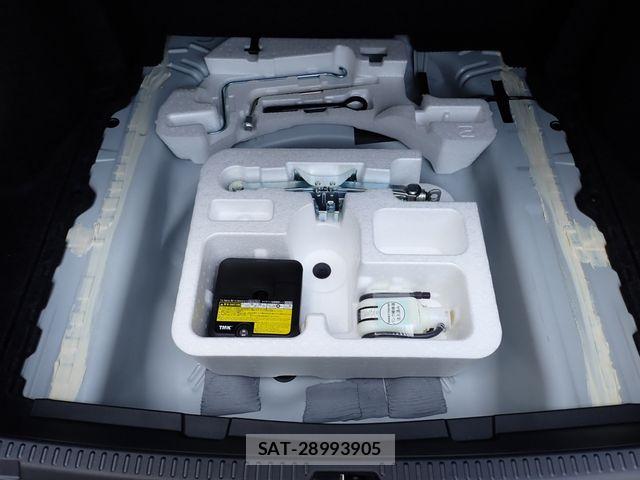 Toyota COROLLA AXIO 2022-09 7250186-19