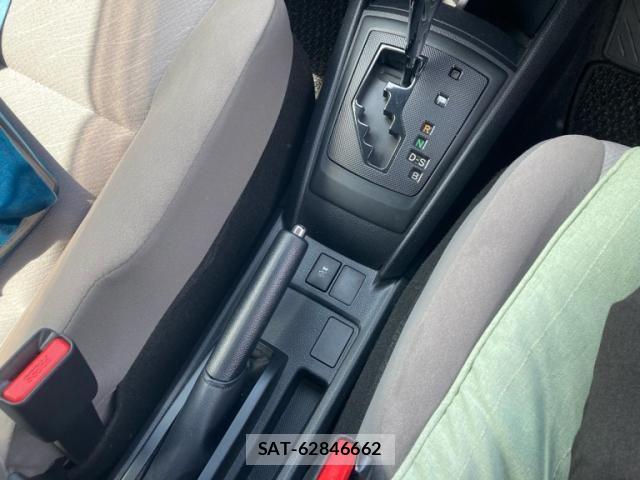 Toyota COROLLA AXIO 2015-10 7250188-14