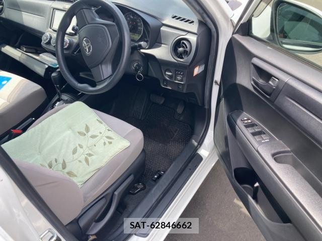 Toyota COROLLA AXIO 2015-10 7250188-8